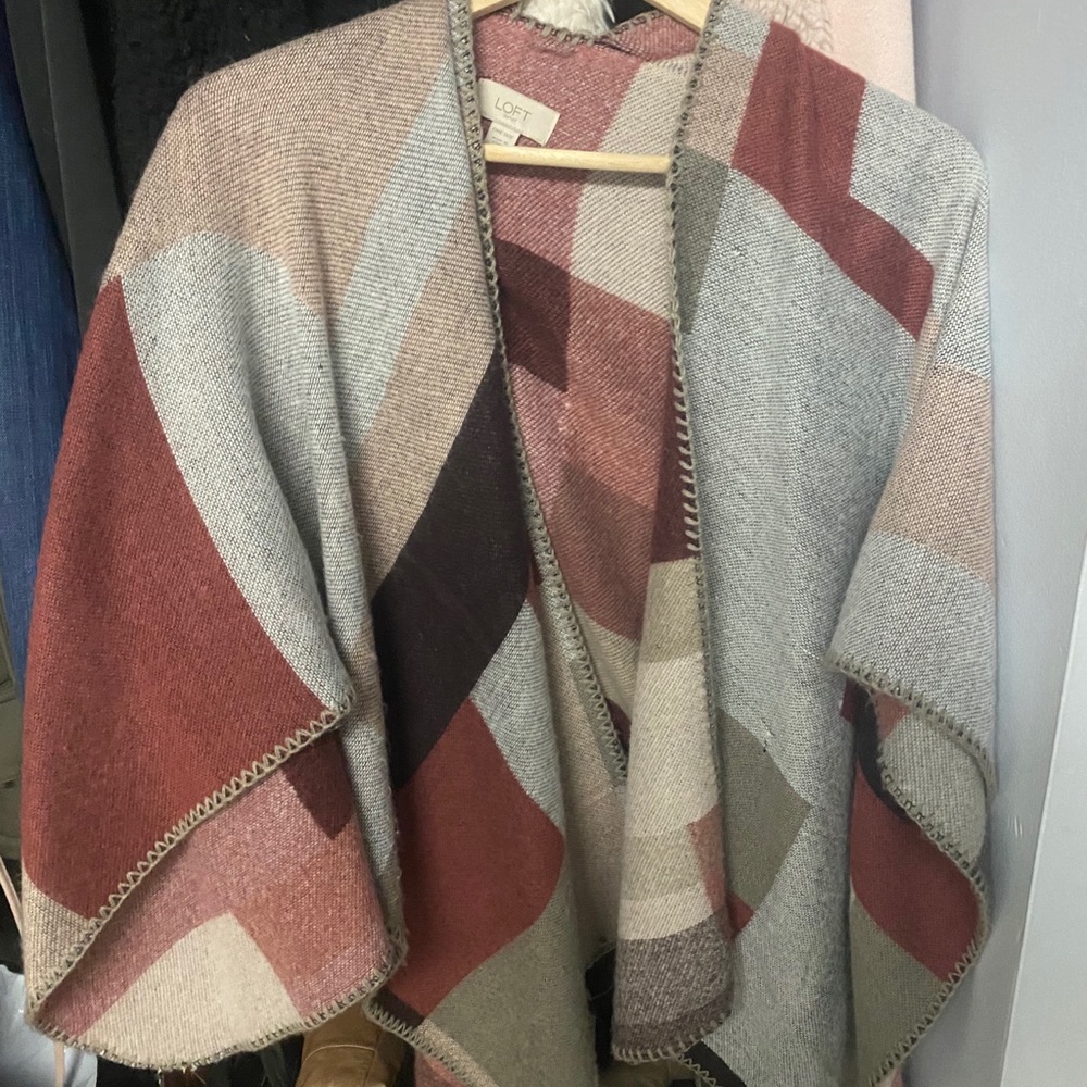 LOFT fall poncho one size